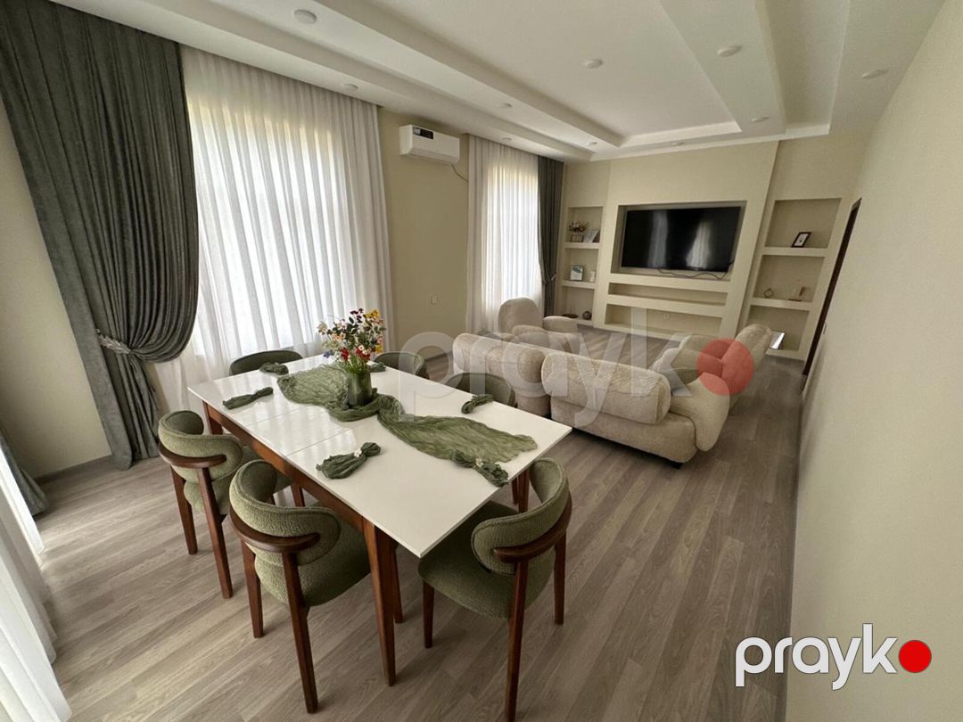 Satılır 4 otaqlı həyət evi/bağ evi 200 m² — Ev, villa, Bakı (2)