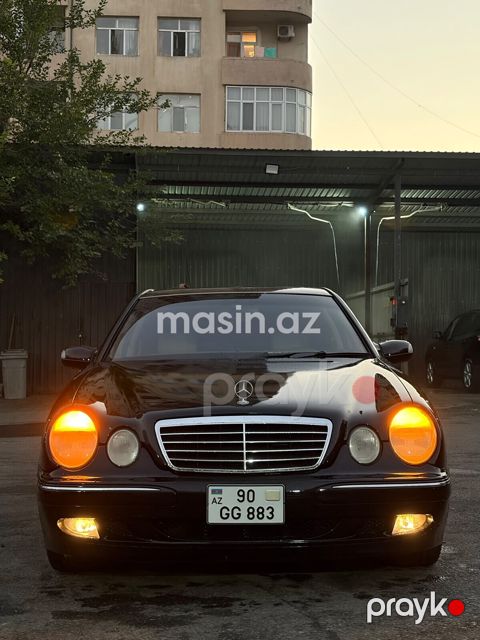 Mercedes E 320 — Bakı