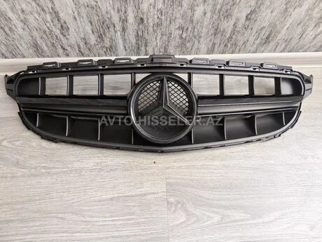 Mercedes W205, C205 AMG 63 radiator barmaqlığı — Bakı