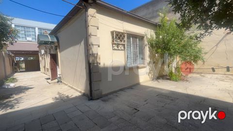 Satılır obyekt 250 m² — Bakı