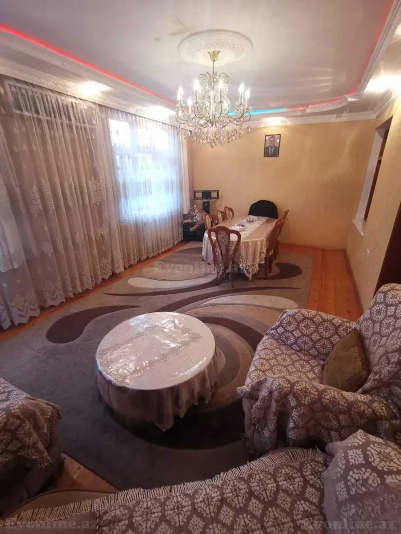 Kirayə verilir 4 otaqlı Həyət evi 120 m² Bakı, Binəqədi r — Fəqan Mustafayev
