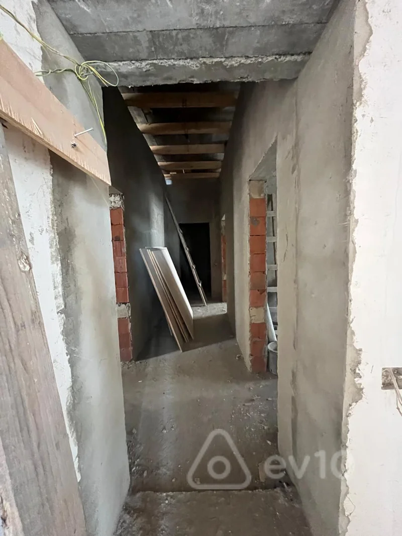 8 otaqlı həyət evi, 217 m², Zabrat 2 stansiyasının yanı, Sadiq Cəfərov 8 — Ev, villa, Bakı (2)