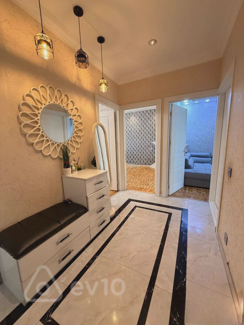For sale: 4-room apartment (old building), 110 m² — Mənzil, Bakı (8)