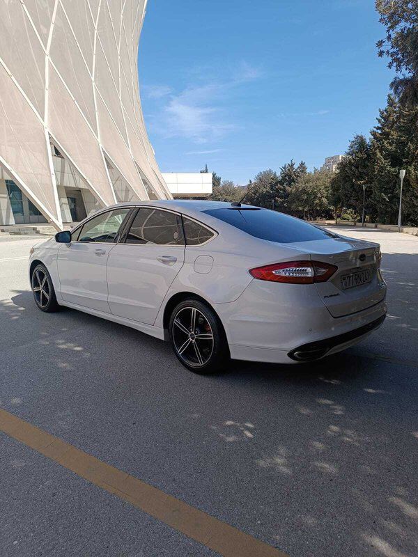 Ford fusion, 2017 il 77-RN-241 — Minik avtomobili icarəsi, Bakı (3)