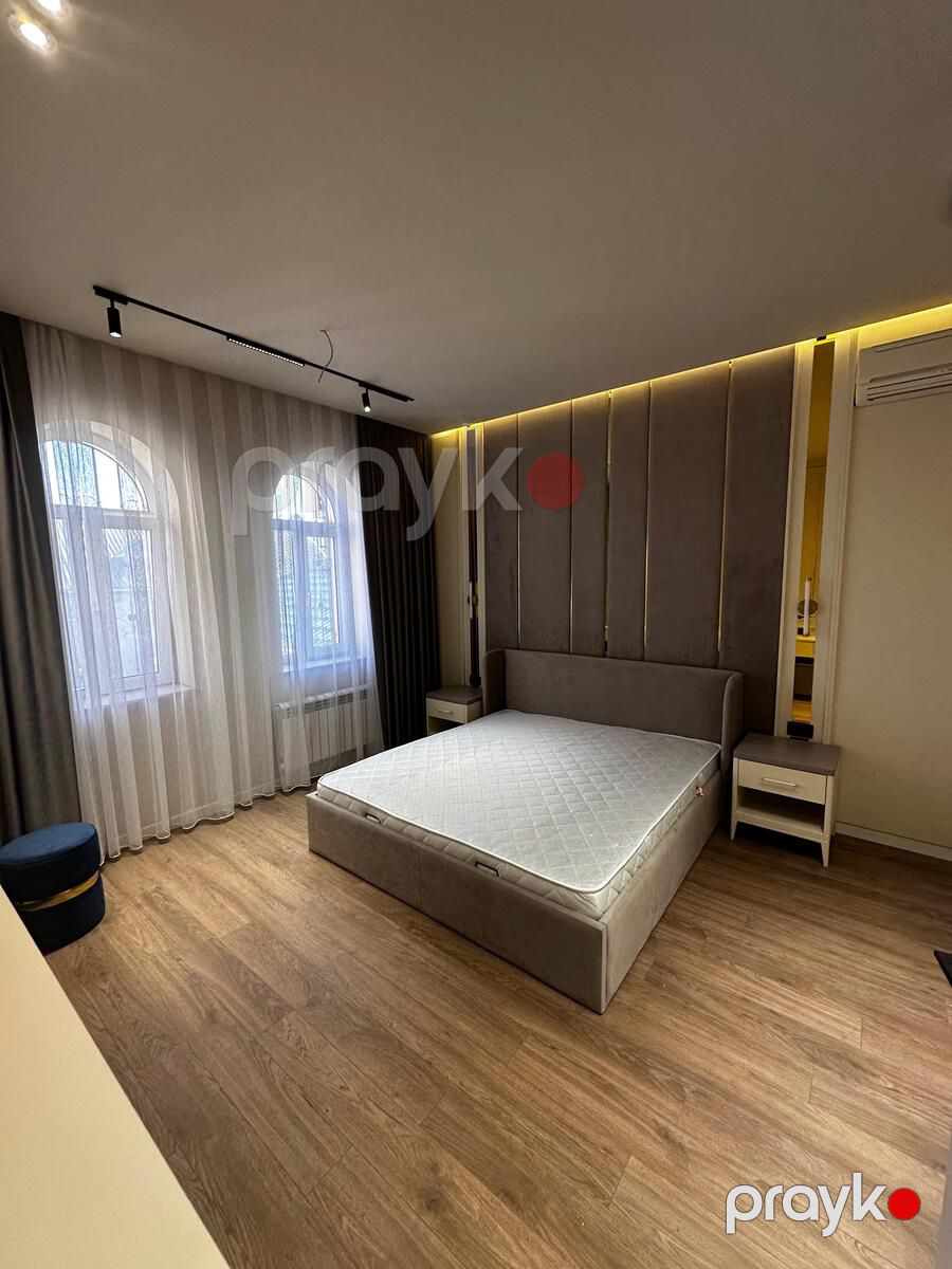 Satılır 5 otaqlı həyət evi/bağ evi 200 m² — Ev, villa, Bakı (10)