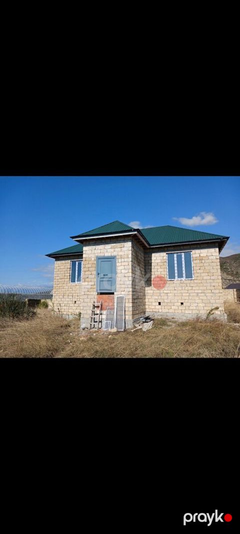 Həyət evi, Şəki ş — Şəki