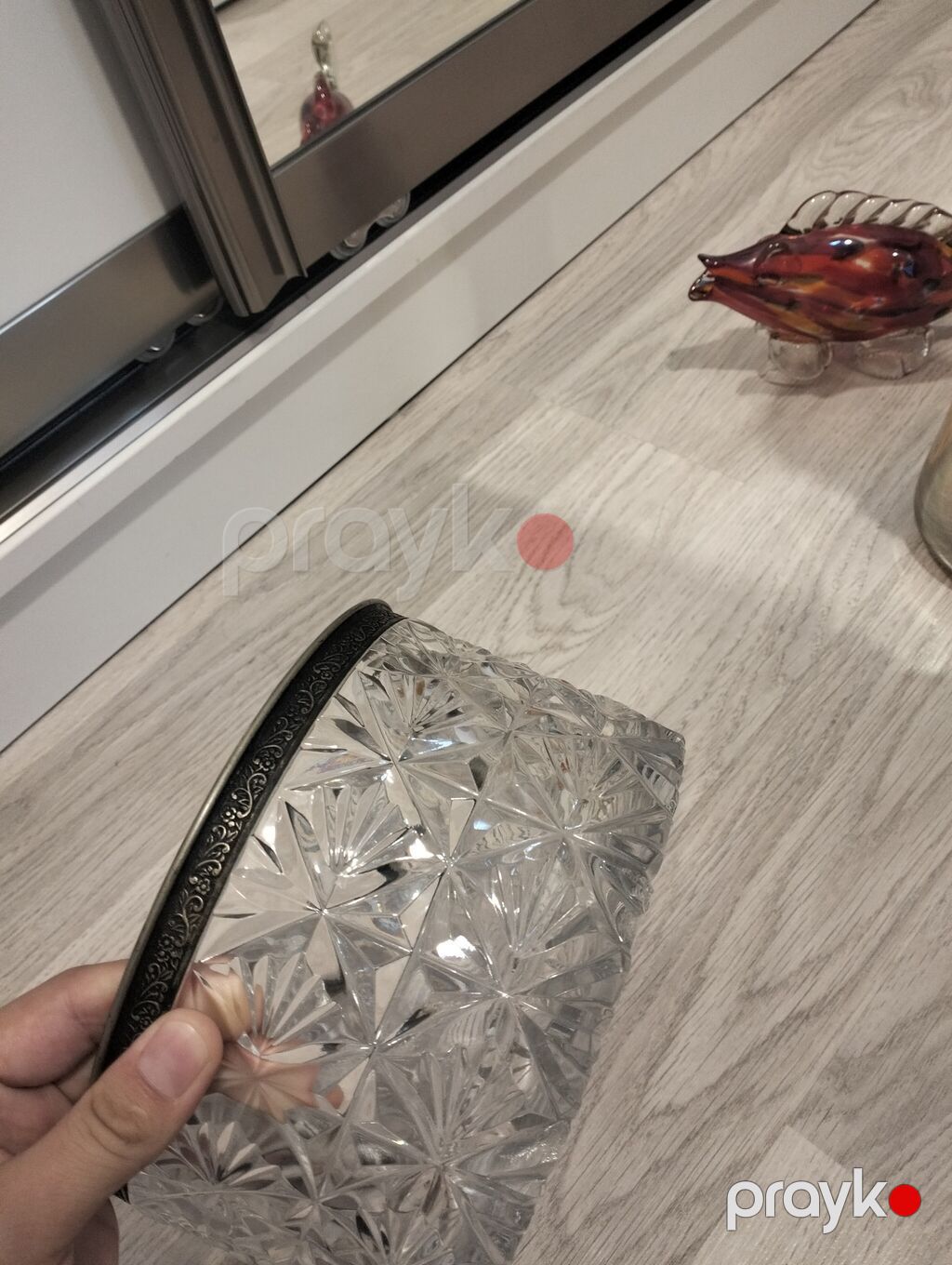 Qalın xırdavat naxışlı kənarlı kristal meyvə qabı. - Material — Süfrə qabı, Bakı (2)