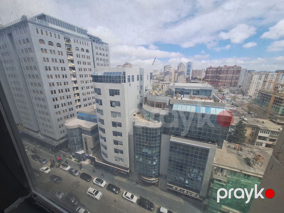 4 otaqlı mənzil, 211 m², Cəfər Cabbarlı küç., Bakı — Mənzil, Bakı (11)