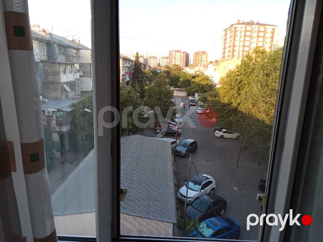Satılır 1 otaqlı köhnə tikili 45 m² — Mənzil, Bakı (12)