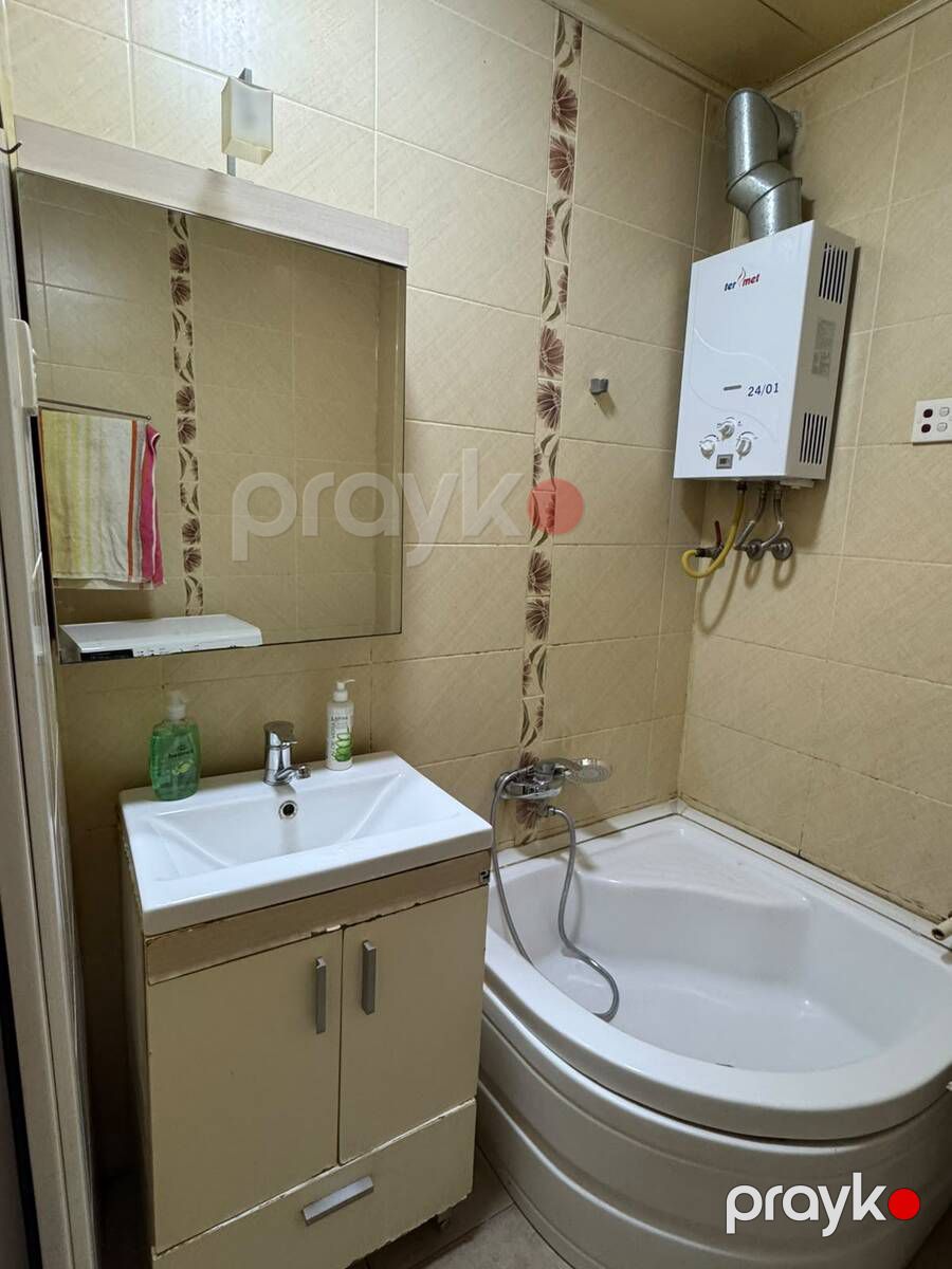 İcarəyə verilir 1 otaqlı köhnə tikili 38 m² — Mənzil, Bakı (12)