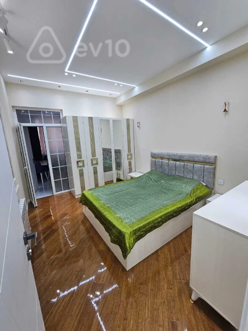 2 otaqlı mənzil, 70 m², Ukrayna dairəsi — kirayə — Mənzil, Bakı (6)