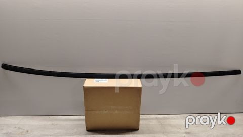 "Hyundai Elentra" dam kantı — Bakı