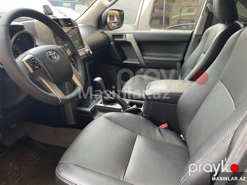 Toyota prado, 2014 il — Minik avtomobili icarəsi, Bakı (2)