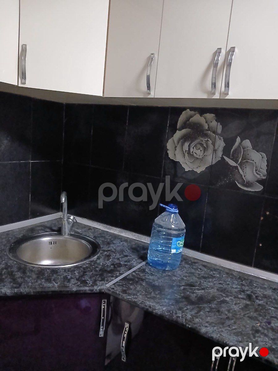 İcarəyə verilir 1 otaqlı köhnə tikili 40 m² — Mənzil, Bakı (8)