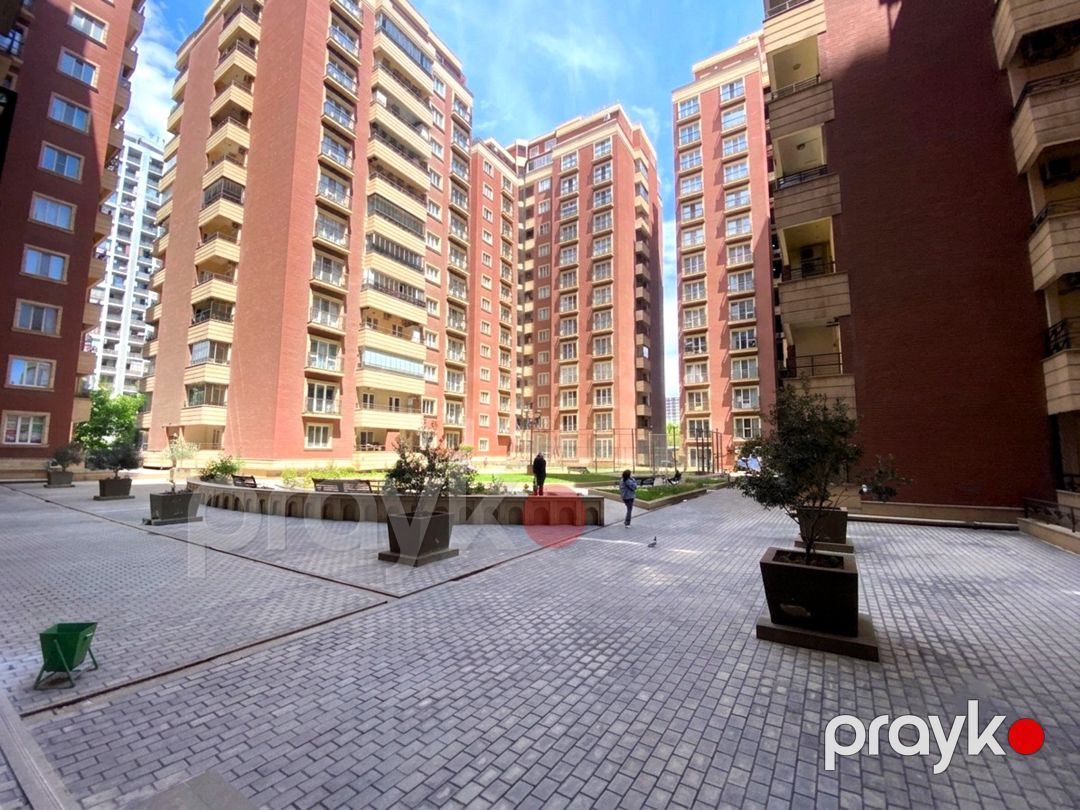 Satılır 4 otaqlı yeni tikili 195 m² — Mənzil, Bakı (7)