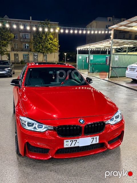 BMW 330, 2.0 L, 2015 il, 200 000 km — Gəncə