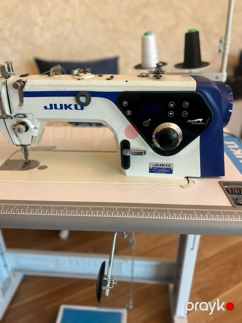 Sənaye tikiş maşını – Juku düz tikiş (straight stitch) modeli, masa və — Tikiş və işəmə maşınları, Qax (4)