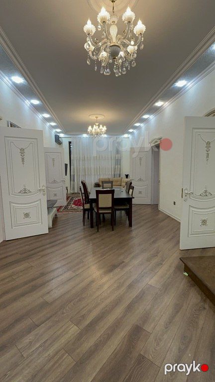 Satılır 8 otaqlı həyət evi/bağ evi 960 m² — Ev, villa, Bakı (5)