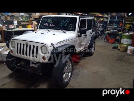 Jeep Wrangler kapotu — Bakı