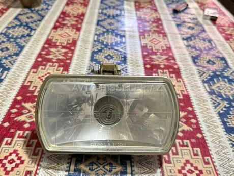 Lada (VAZ) farası — Bakı