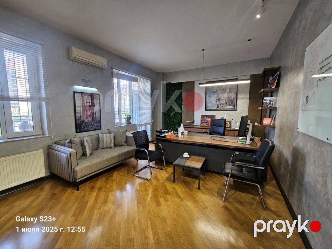Satılır 7 otaqlı ofis 300 m² — Ofis, Bakı (2)