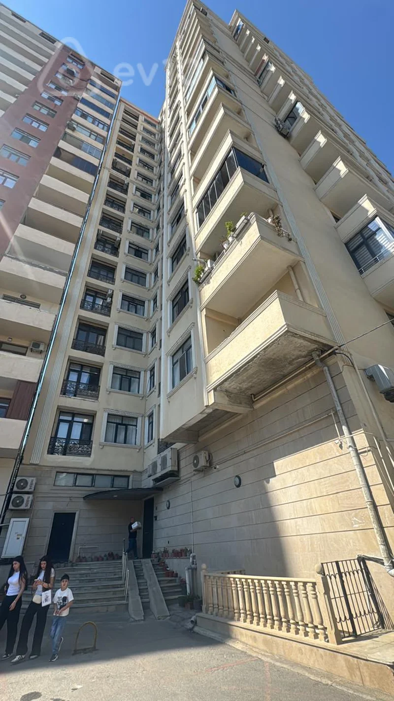 3 otaqlı mənzil, 145 m², Hüseyin Cavid prospekti — Mənzil, Bakı (2)