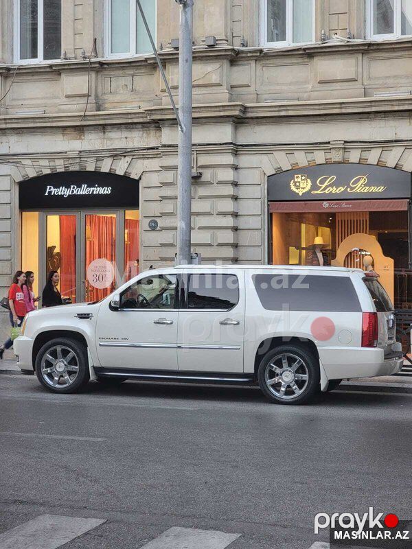 Cadillac escalade, 2013 il — Minik avtomobili icarəsi, Bakı (4)