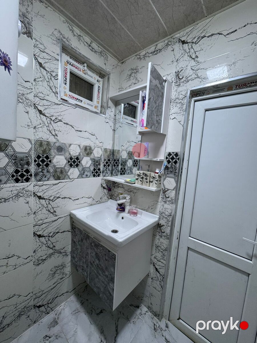 Satılır 3 otaqlı köhnə tikili 80 m² — Mənzil, Bakı (12)