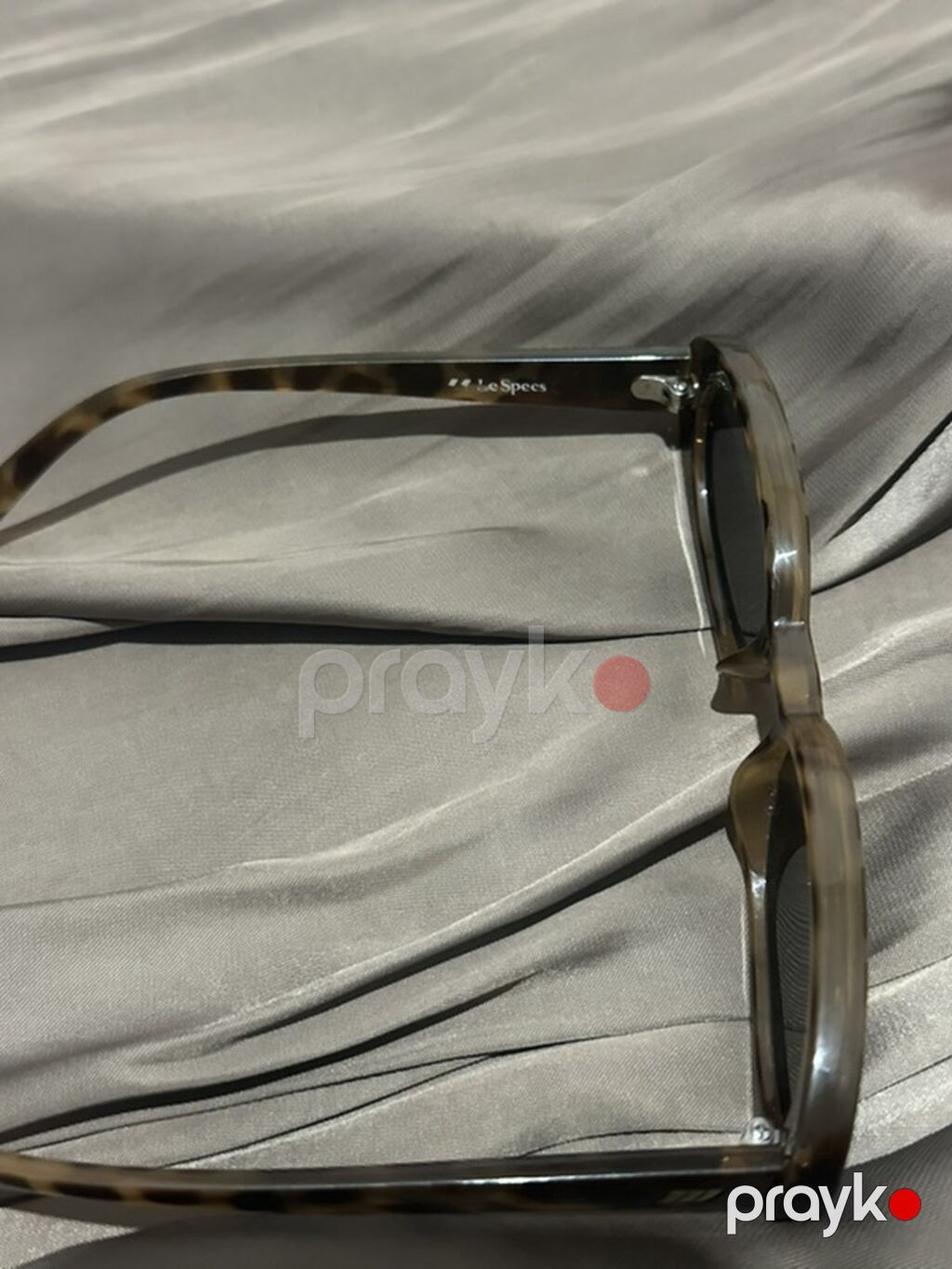 Le Specs gün eynəyi - Model: Le Specs (loqo məbədlərdə) - Forma: Oval — Eynəklər və aksesuarları, Bakı (3)