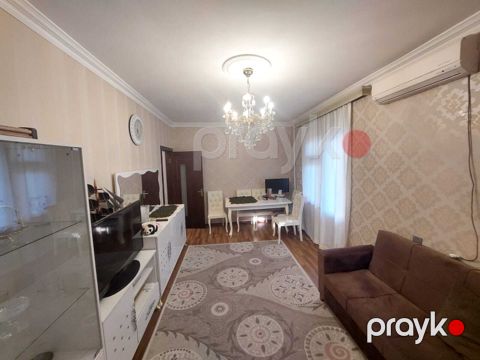 Satılır 2 otaqlı köhnə tikili 50 m² — Bakı