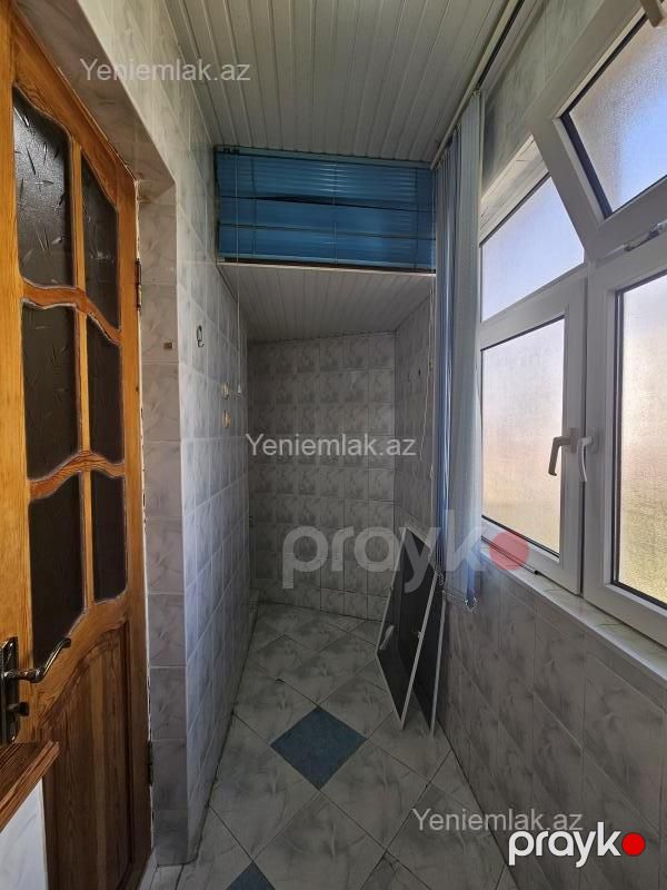 Satılır 1 otaqlı Bina evi menzil (Köhnə tikili), 37 m², 10-cu mikrorayon — Mənzil, Sumqayıt (8)