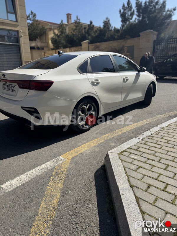 Kia Cerato, 2021 il 77-NO-120 — Minik avtomobili icarəsi, Bakı (4)