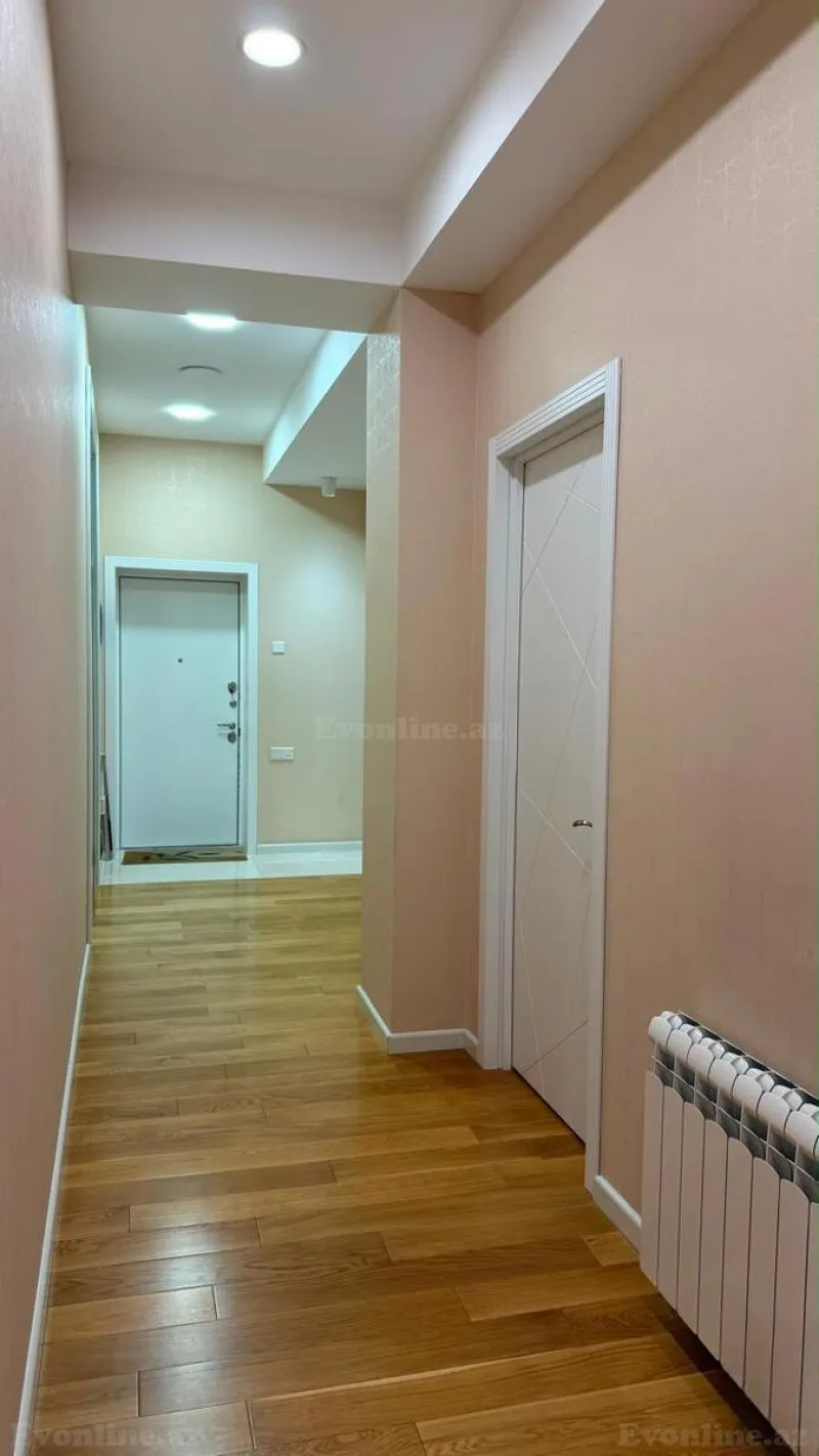 Kirayə verilir 3 otaqlı Mənzil Yeni tikili 130 m² Bakı, Yasamal r., Elmlər Akademiyası m — Mənzil, Bakı (6)