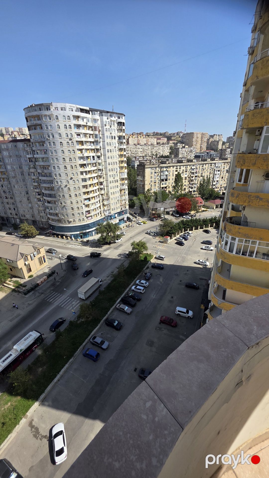 Kırayə Verılır Mənzilin təsviri - Plan: ayrı mətbəxli, işıqlı zal — Mənzil, Bakı (23)