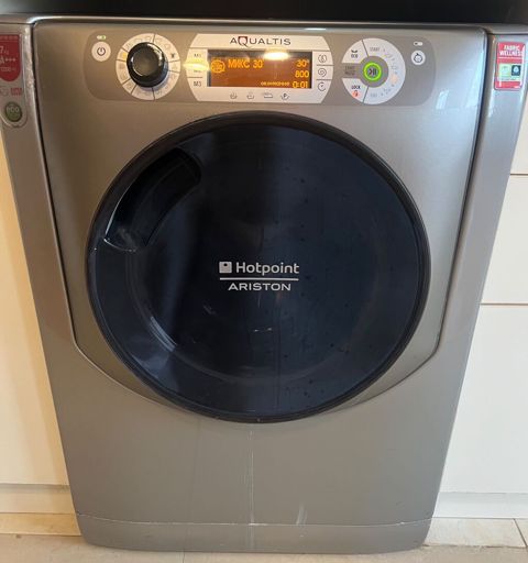Paltaryuyan maşın Qiyməti:*170* man. Ünvan:7mkr/85/15Kğ *İlh*Hotpoint — Paltaryuyan maşınlar