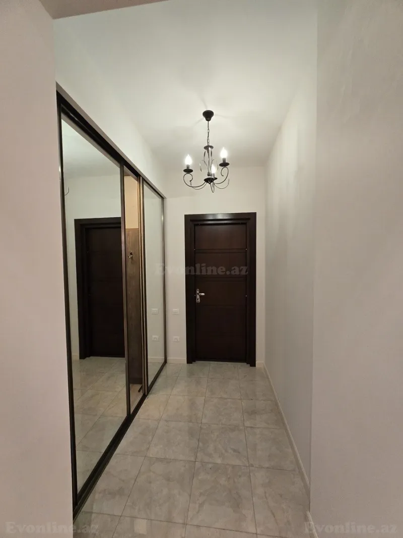 Satılır 4 otaqlı Mənzil Yeni tikili 196 m² Bakı, Yasamal r., İnşaatçılar m — Mənzil, Bakı (6)