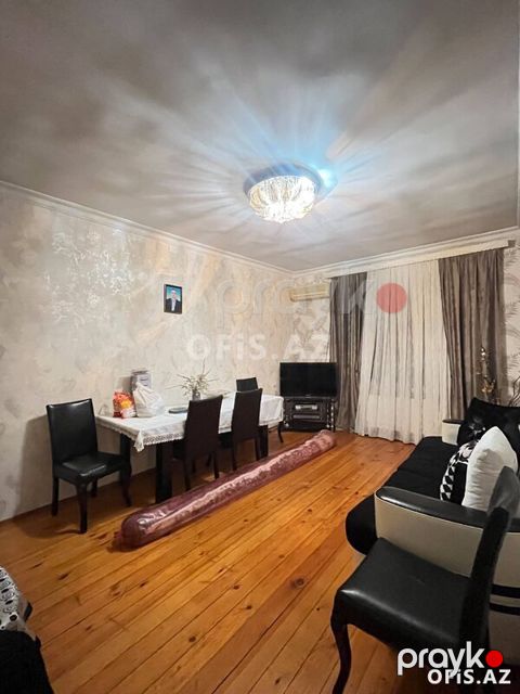 Həyət evləri Satılır Sabunçu r., Bakixanov q., 5 otaq, 90 m² — Bakı