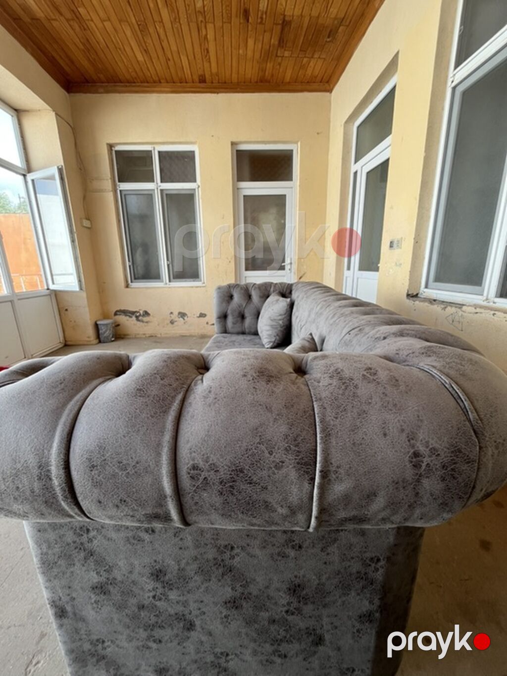 Xüsusi dizayn boz rəng Chesterfield üslublu divan - Üslub: Klassik — Divanlər, Digah (3)