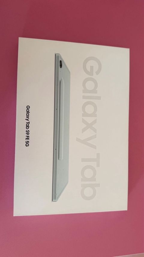 Samsung Galaxy Tab S9 FE 5G planşet - Model: Galaxy Tab S9 FE 5G — Samsung