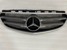 Mercedes W212 Radiator barmaqlığı (Oblisovka) — Bakı