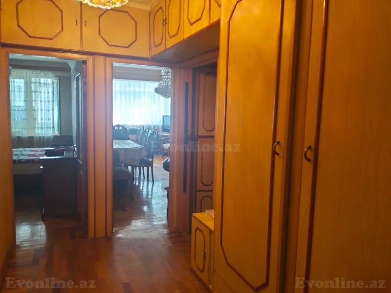 Kirayə verilir 2 otaqlı Mənzil Köhnə tikili 75 m² Bakı, Yasamal r., İnşaatçılar m — Mənzil, Bakı (5)