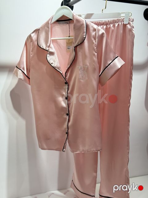 Qadınlar üçün şalvarlı pijama dəsti VS-8994, çəhrayı, atlas, ölçü 40 — Bakı
