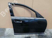 Mercedes w204 qabaq qapıları — Bakı