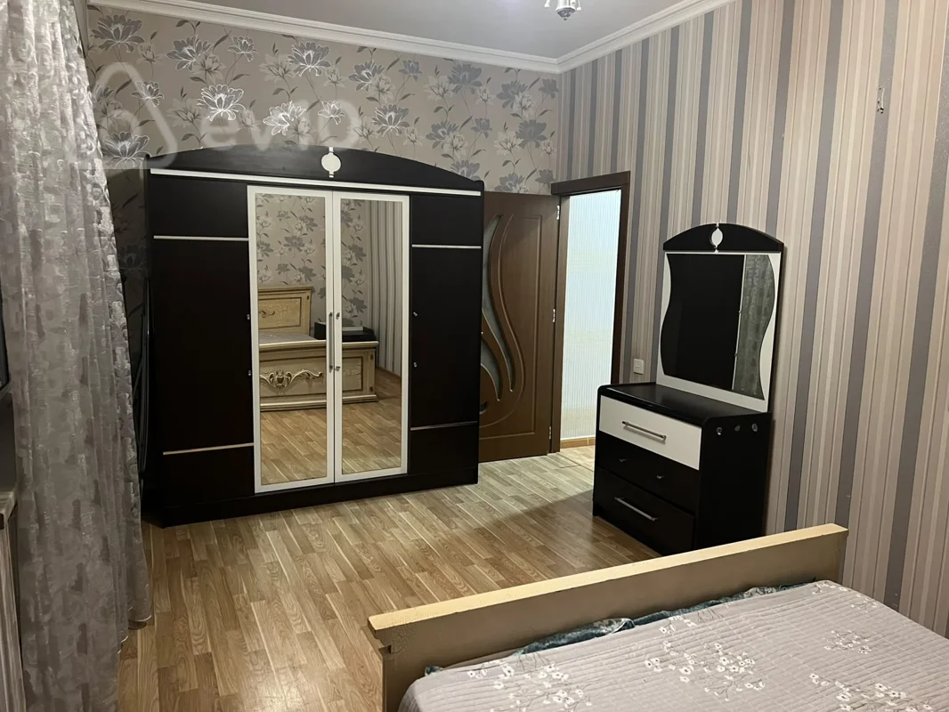 2 otaqlı mənzil, 95 m², Neftçilər m. — kirayə — Mənzil, Bakı (2)