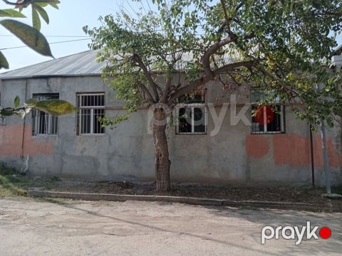 4 otaqlı, 100 kv. m, Kredit yoxdur, Orta təmir — Gəncə