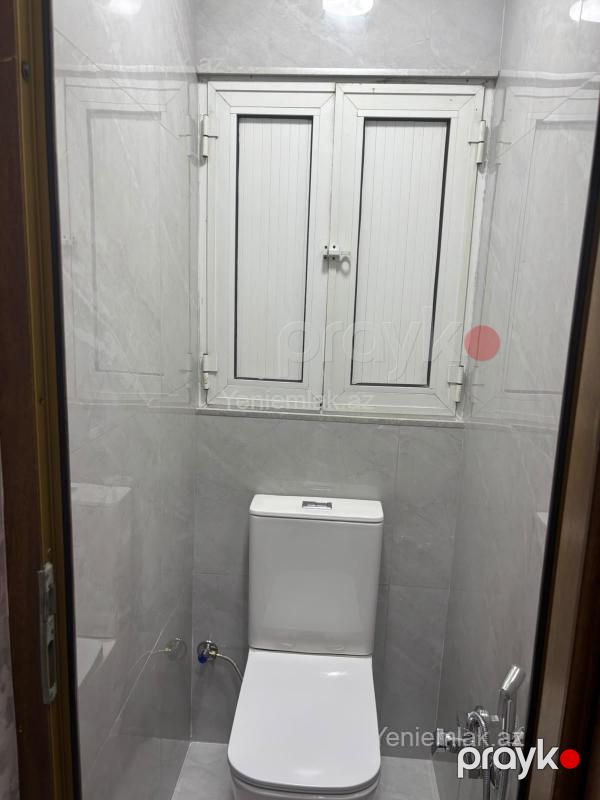 Satılır 2 otaqlı Bina evi menzil (Köhnə tikili), 55 m², Nərimanov rayonu — Mənzil, Bakı (8)