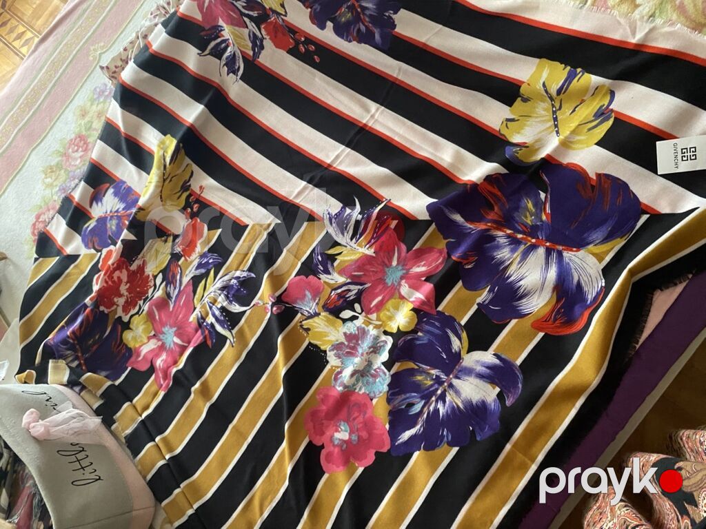 Givenchy qadın şalı/şərfi - Brend: Givenchy (etiket və brend paketli) — Xicab və nikab, Bakı (2)