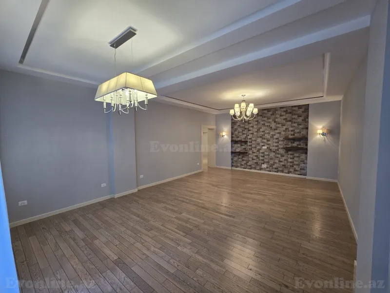 Satılır 4 otaqlı Mənzil Yeni tikili 196 m² Bakı, Yasamal r., İnşaatçılar m — Mənzil, Bakı (2)