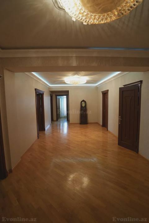 Kirayə verilir 4 otaqlı Mənzil Yeni tikili 180 m² Bakı, Nəsimi r., Memar Əcəmi m — Ibrahim bey