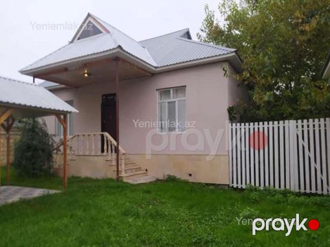 Günlük 4 otaqlı Həyət evi / Villa, 110 m², Qəbələ — Qəbələ